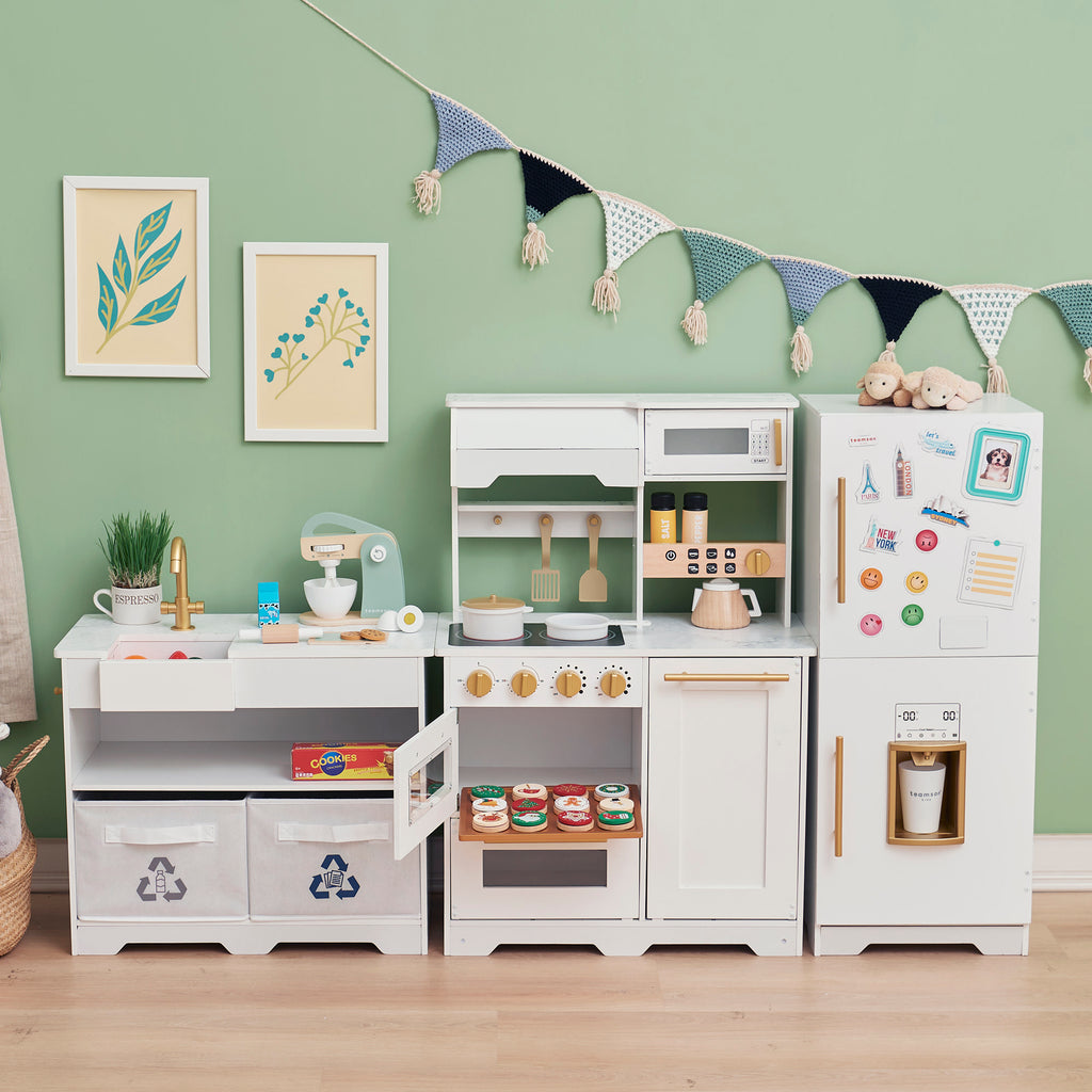 Toddler play kitchen sales accessories