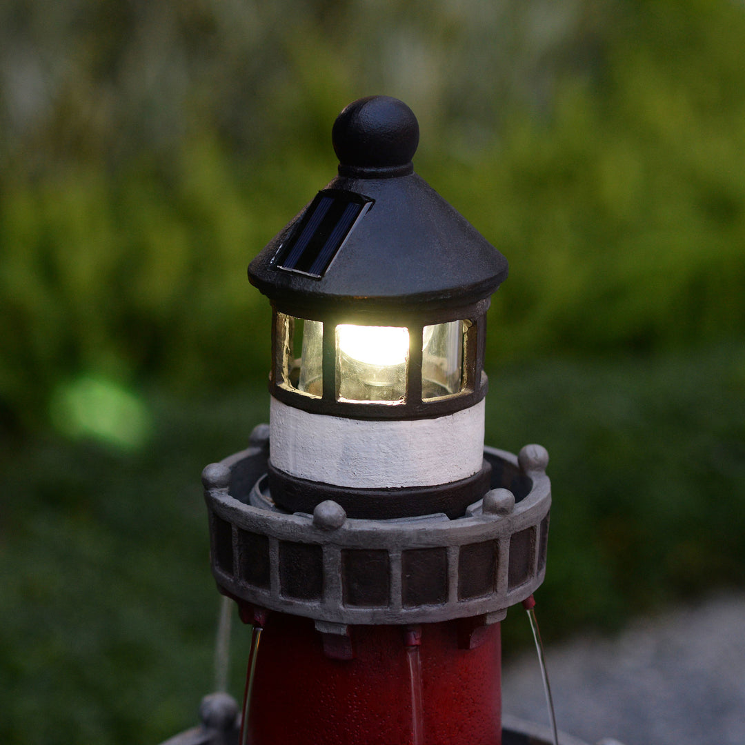 zoomed image of the top of the fountain, light illuminated