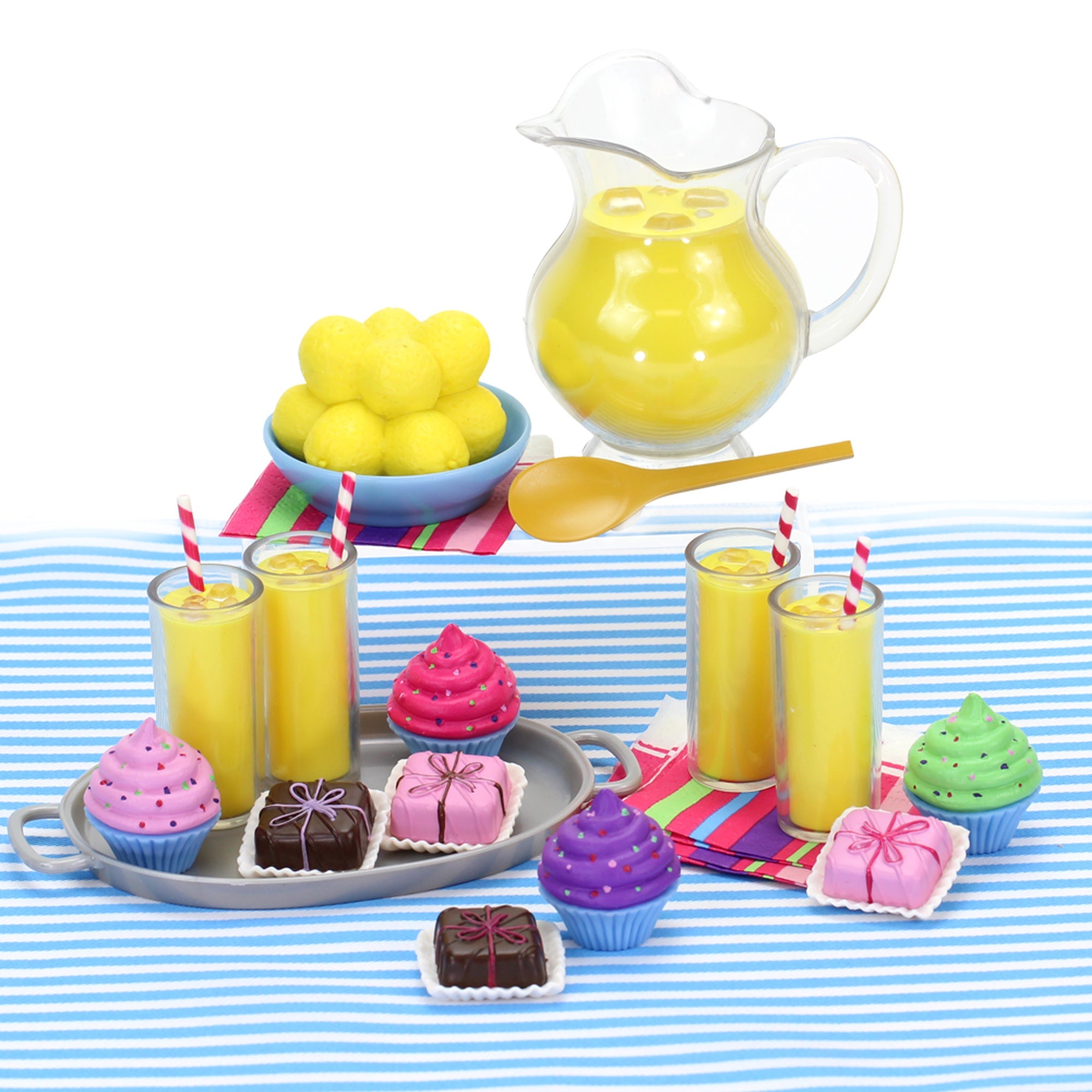 Sophia's 21 Piece Desserts and Lemonade Set for 18'' Dolls